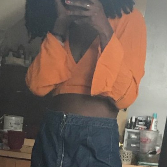 Missguided yellow wrap crop top - Picture 2 of 3